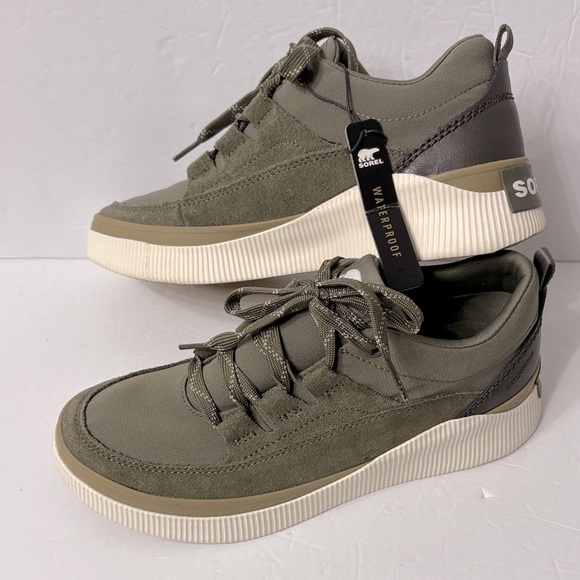 Sorel Women's Out N About IV Low-Top Stone Green Sneakers - Picture 1 of 9